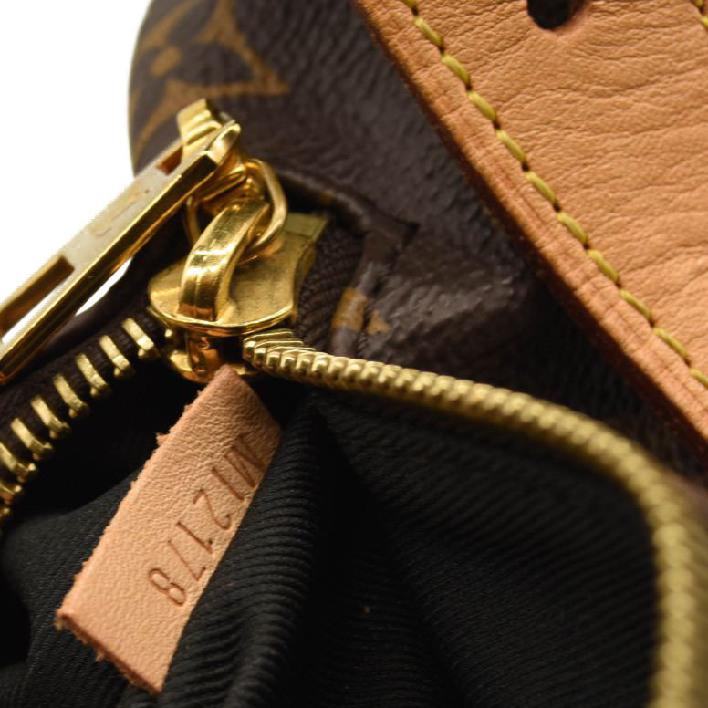 LOUIS VUITTON Monogram Bumbag MI2178