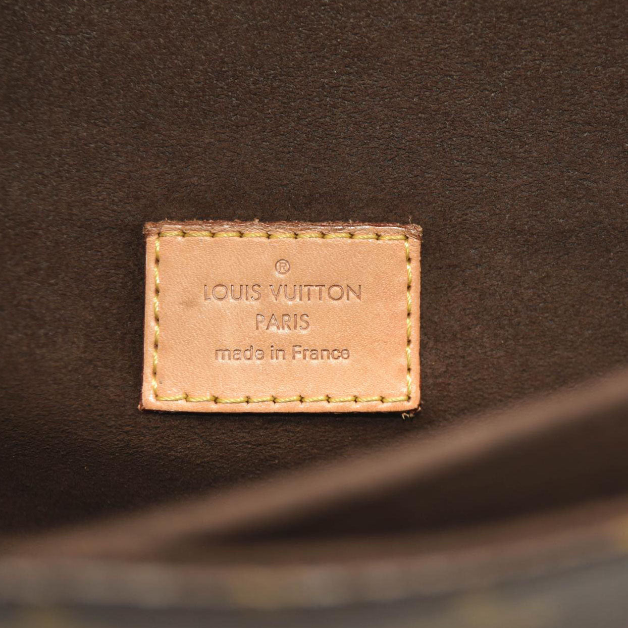 LOUIS VUITTON Monogram Pochette Metis