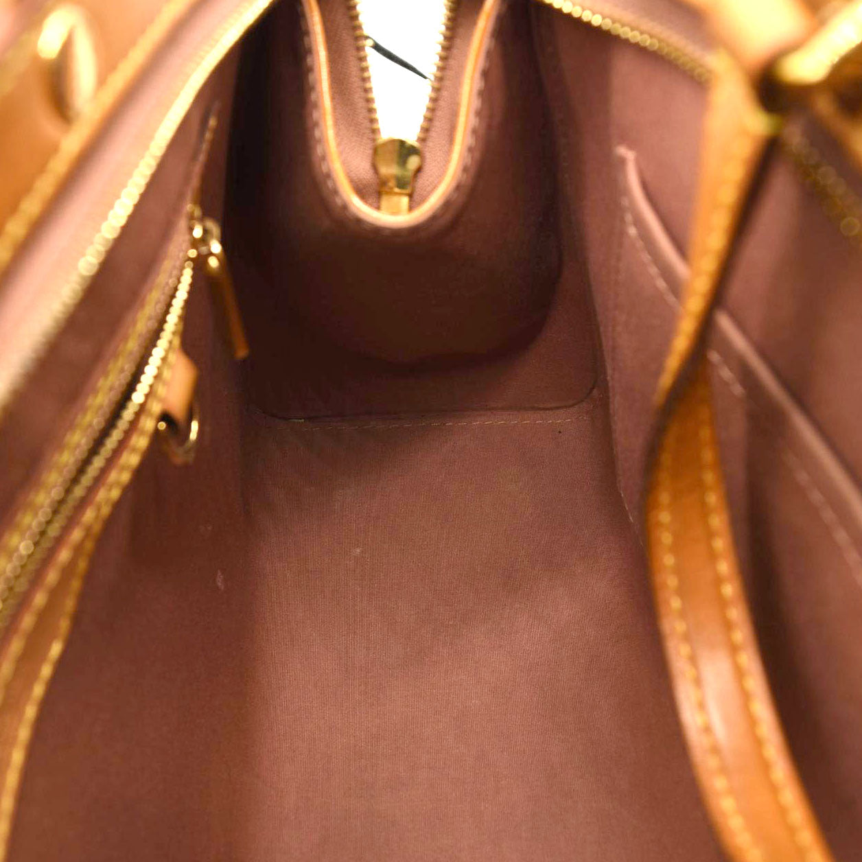 LOUIS VUITTON Vernis Brea MM Bronze