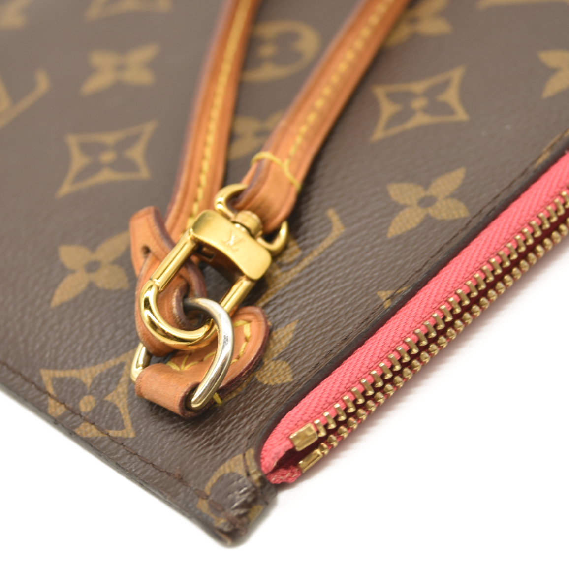 Louis Vuitton Monogram V Neverfull MM Grenade with Pouch CA1125