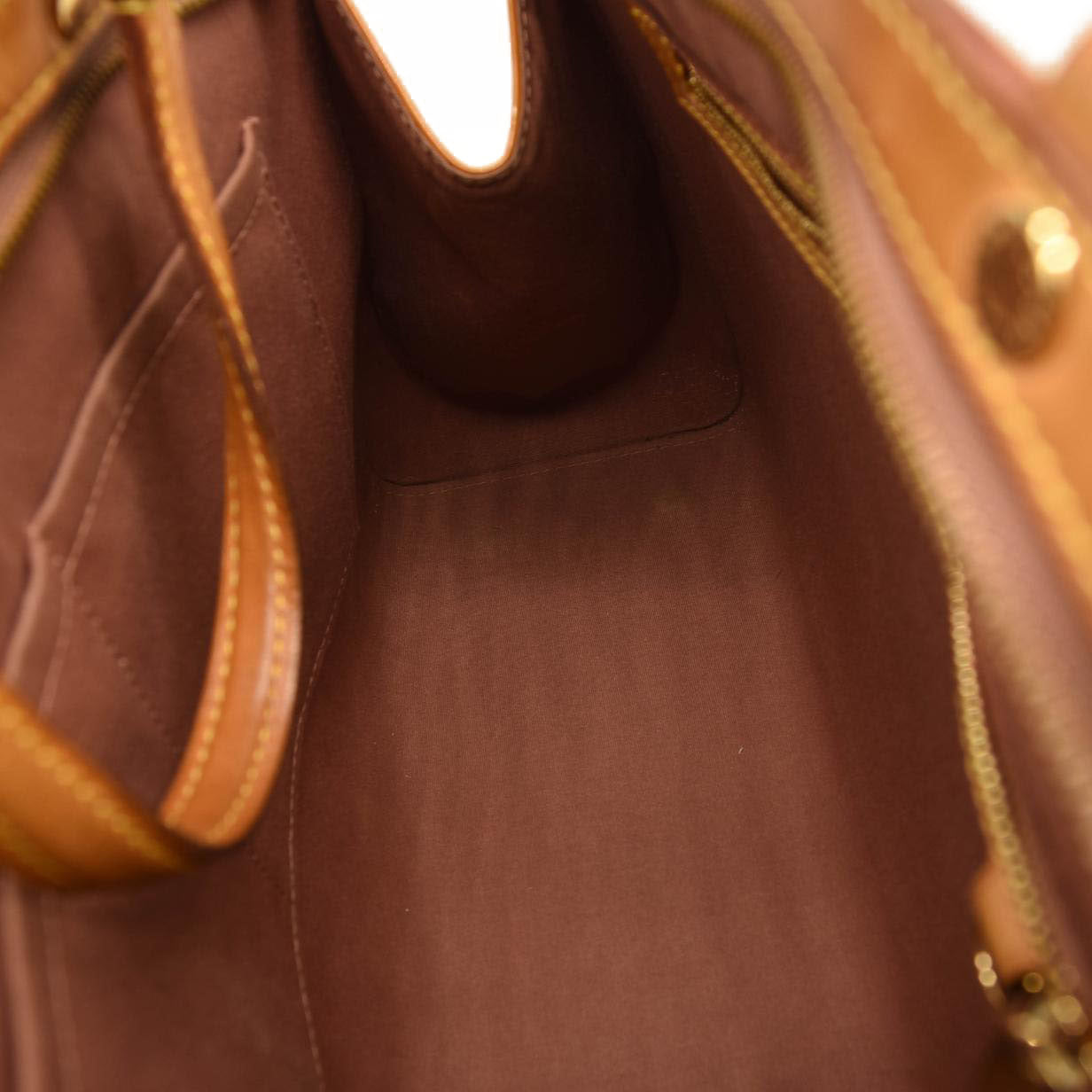 LOUIS VUITTON Vernis Brea MM Bronze