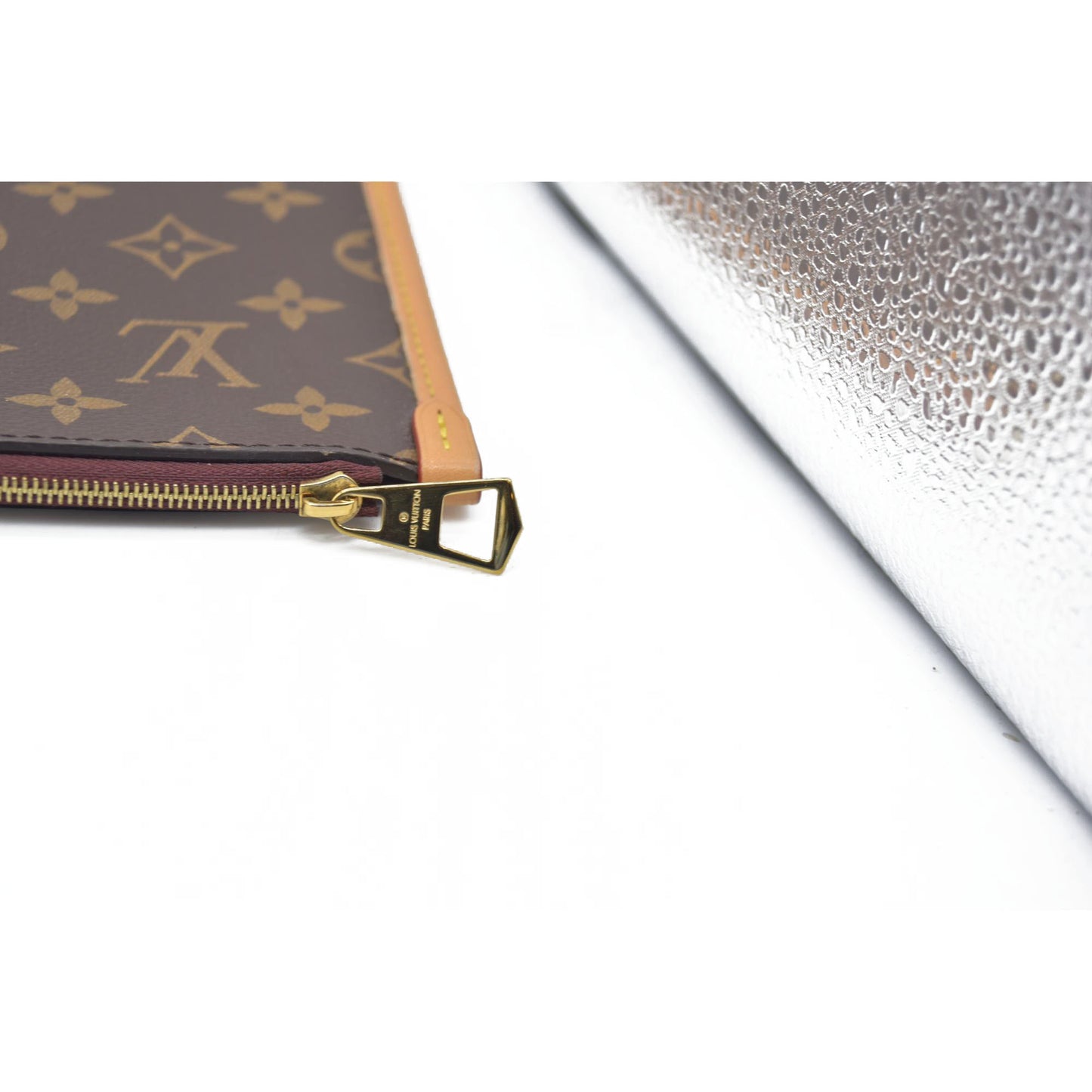 Louis Vuitton  Monogram CarryAll MM RFID