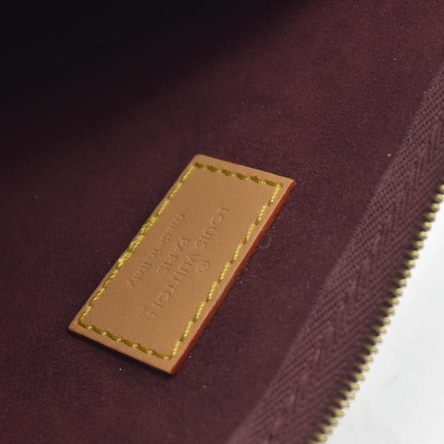 Louis Vuitton  Monogram CarryAll MM RFID