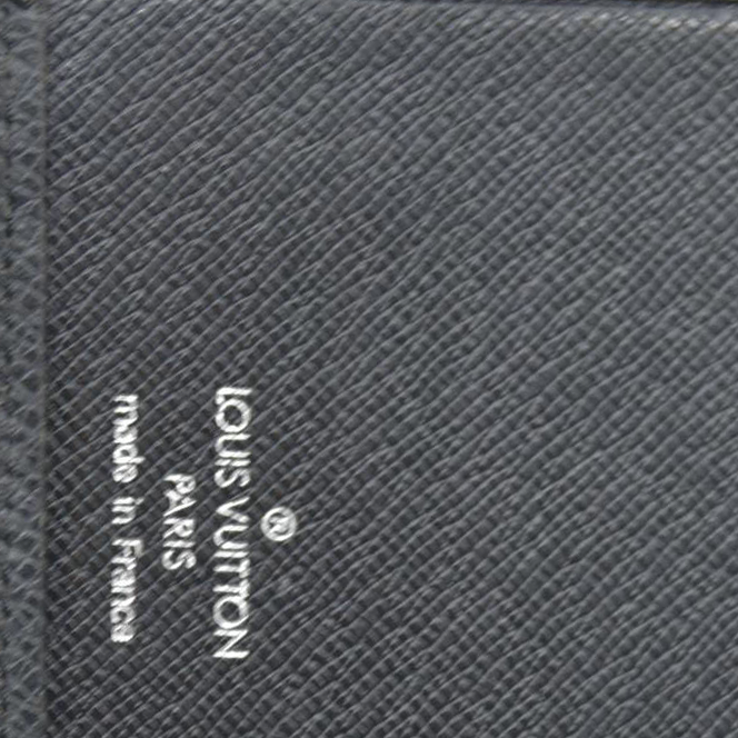 $765 Louis Vuitton Taiga Brazza Wallet Black Leather Long Wallet MI0060 2000
