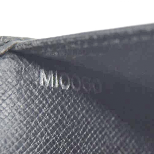 $765 Louis Vuitton Taiga Brazza Wallet Black Leather Long Wallet MI0060 2000