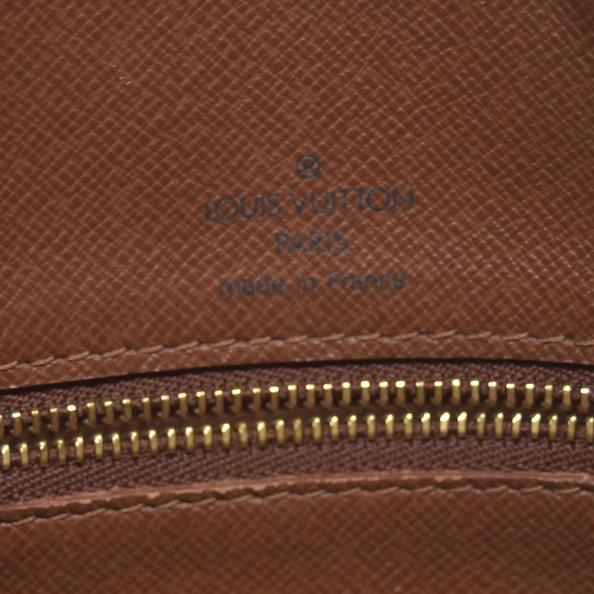 $1040 CONSIGNMENT Louis Vuitton Monogram Boulogne