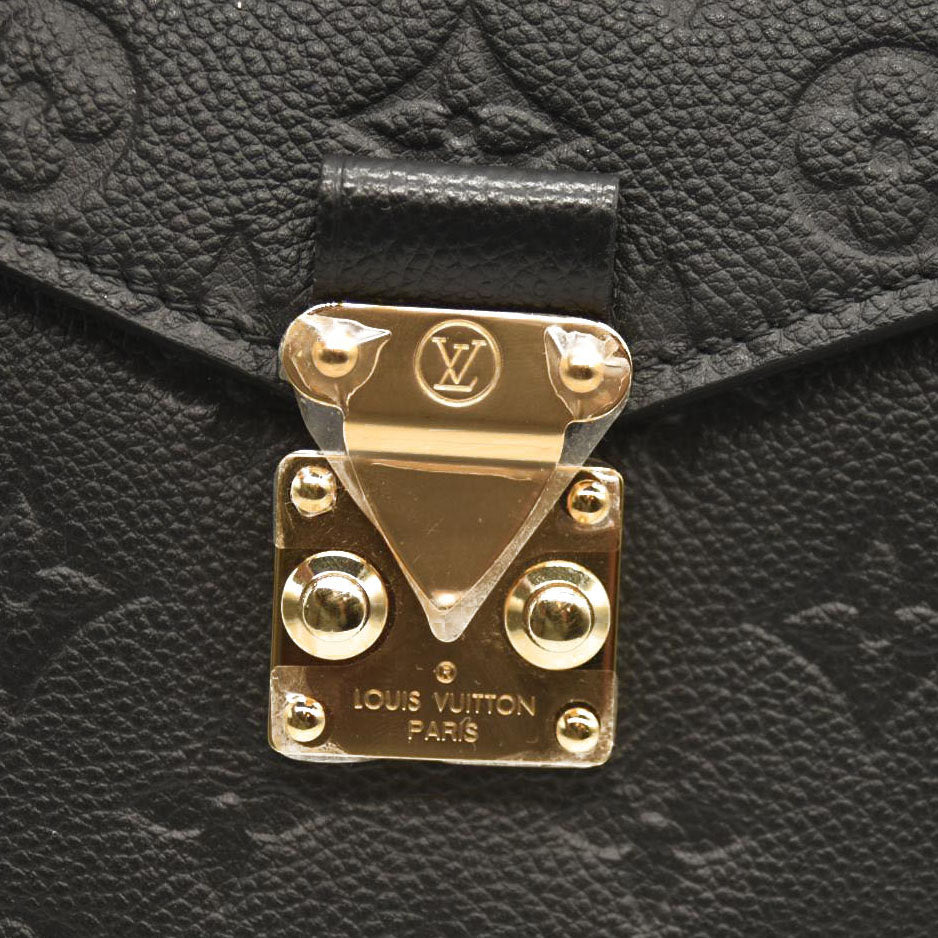 LOUIS VUITTON  Empreinte Pochette Metis Black DU2188