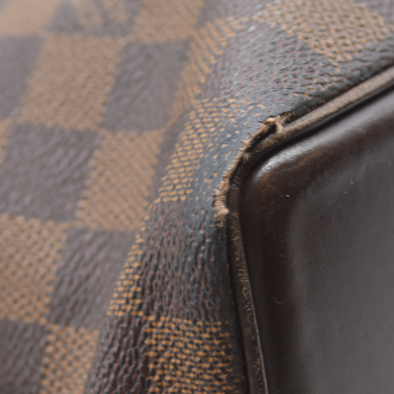 $1400 2003 Louis Vuitton Damier Ebene Chelsea Tote TH0023