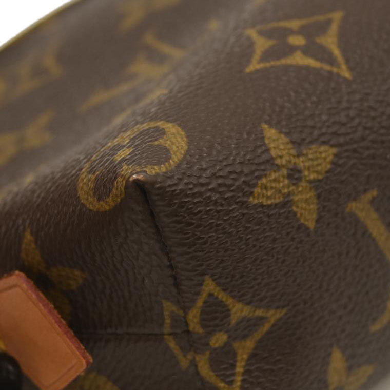Louis Vuitton  Monogram Cosmetic Pouch Spain