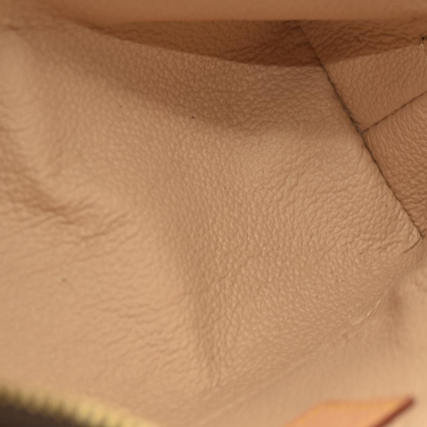 Louis Vuitton  Monogram Cosmetic Pouch Spain