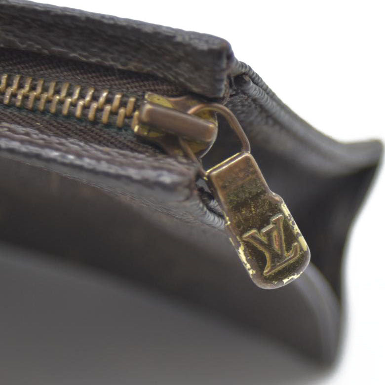 Louis Vuitton Monogram Poche Toilette 15 Cosmetics Pouch Purse Brown MB0042