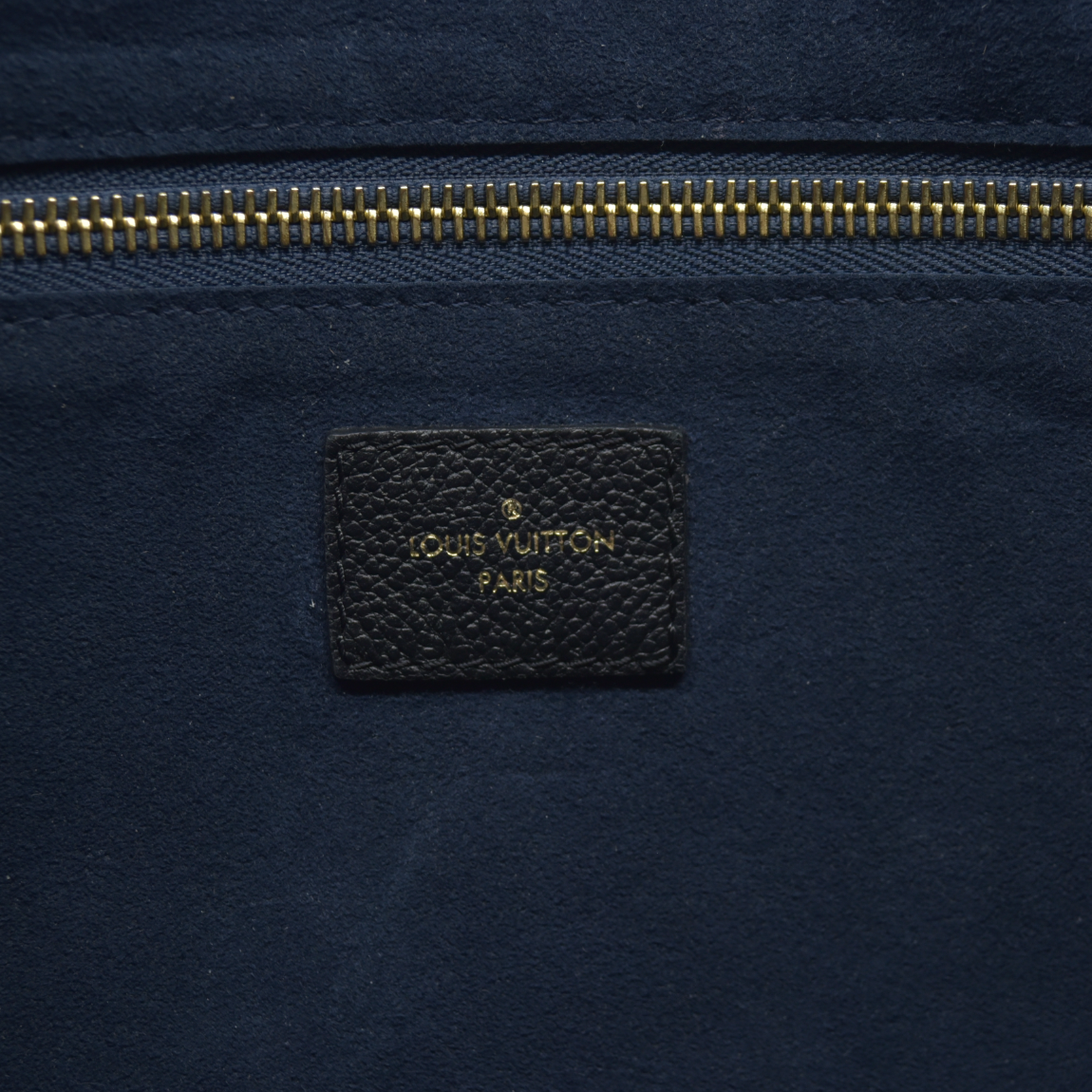 AUCTION $2800 Louis Vuitton  Empreinte Monogram Giant Neverfull MM Black RFID Tote