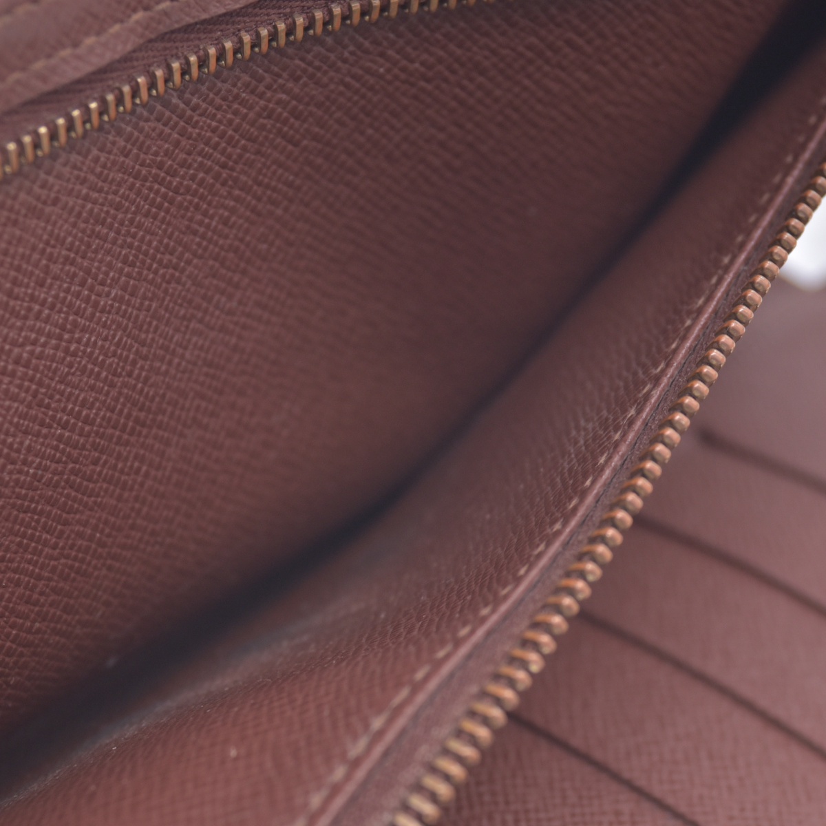 $635 2002 Louis Vuitton Monogram Canvas Pochette Passport Organizer Brown CA0032