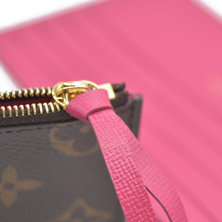 Louis Vuitton  Monogram 2021 Christmas Animation Hollywood Pochette Felicie Chain Wallet Fuchsia