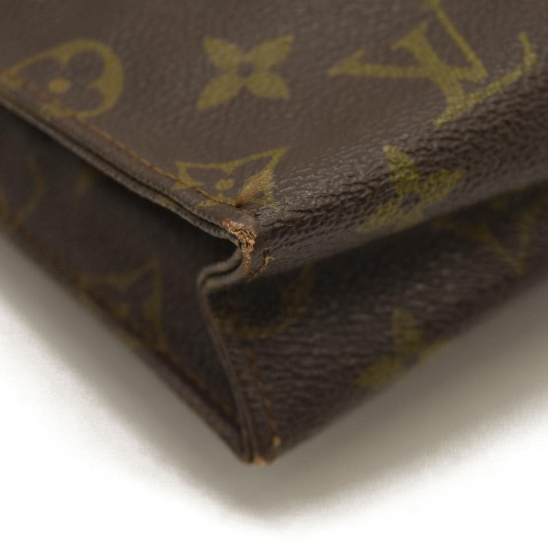 Louis Vuitton  Monogram Toiletry Pouch 26 842