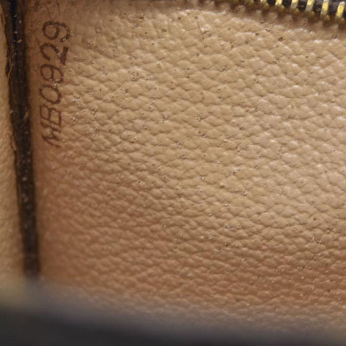 AUCTION $1620 Louis Vuitton Monogram Toiletry Pouch 15 MB0929