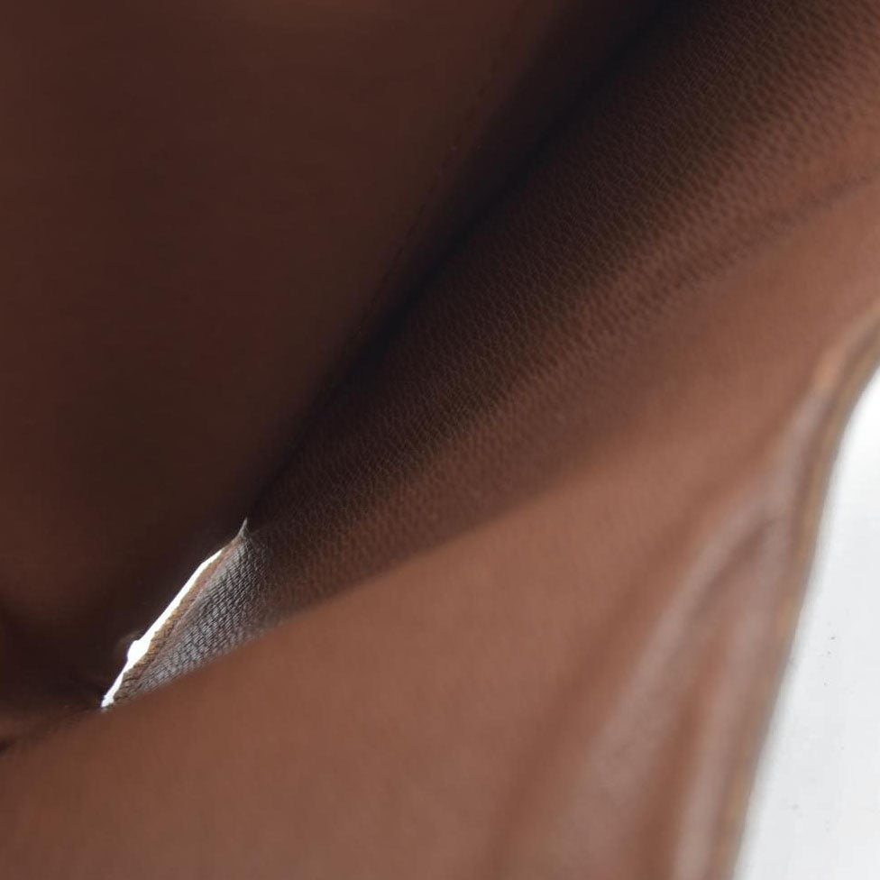 AUCTION $610 LOUIS VUITTON Monogram Alexandra Trifold Wallet CA4018