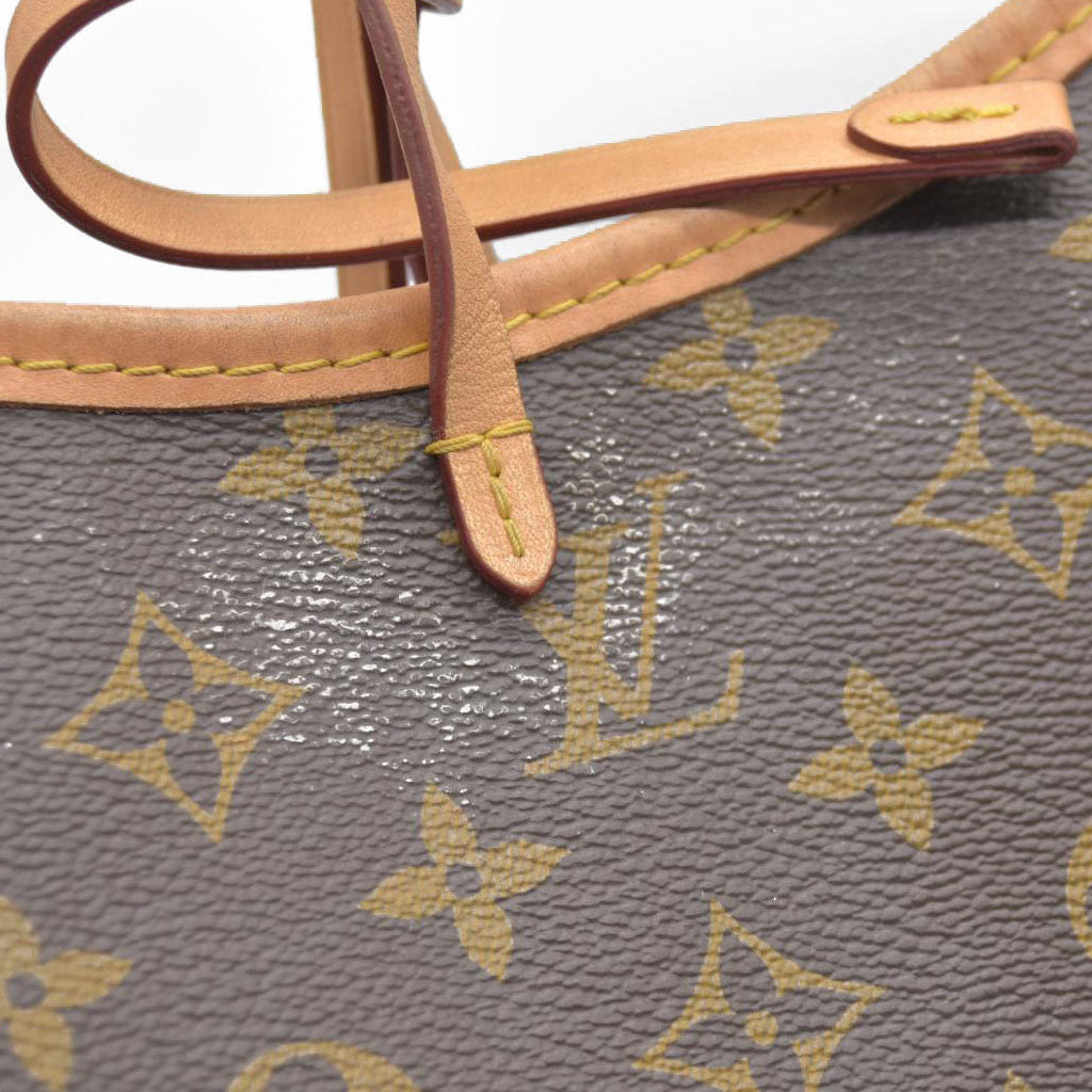 $2850 Louis Vuitton  Monogram CarryAll PM