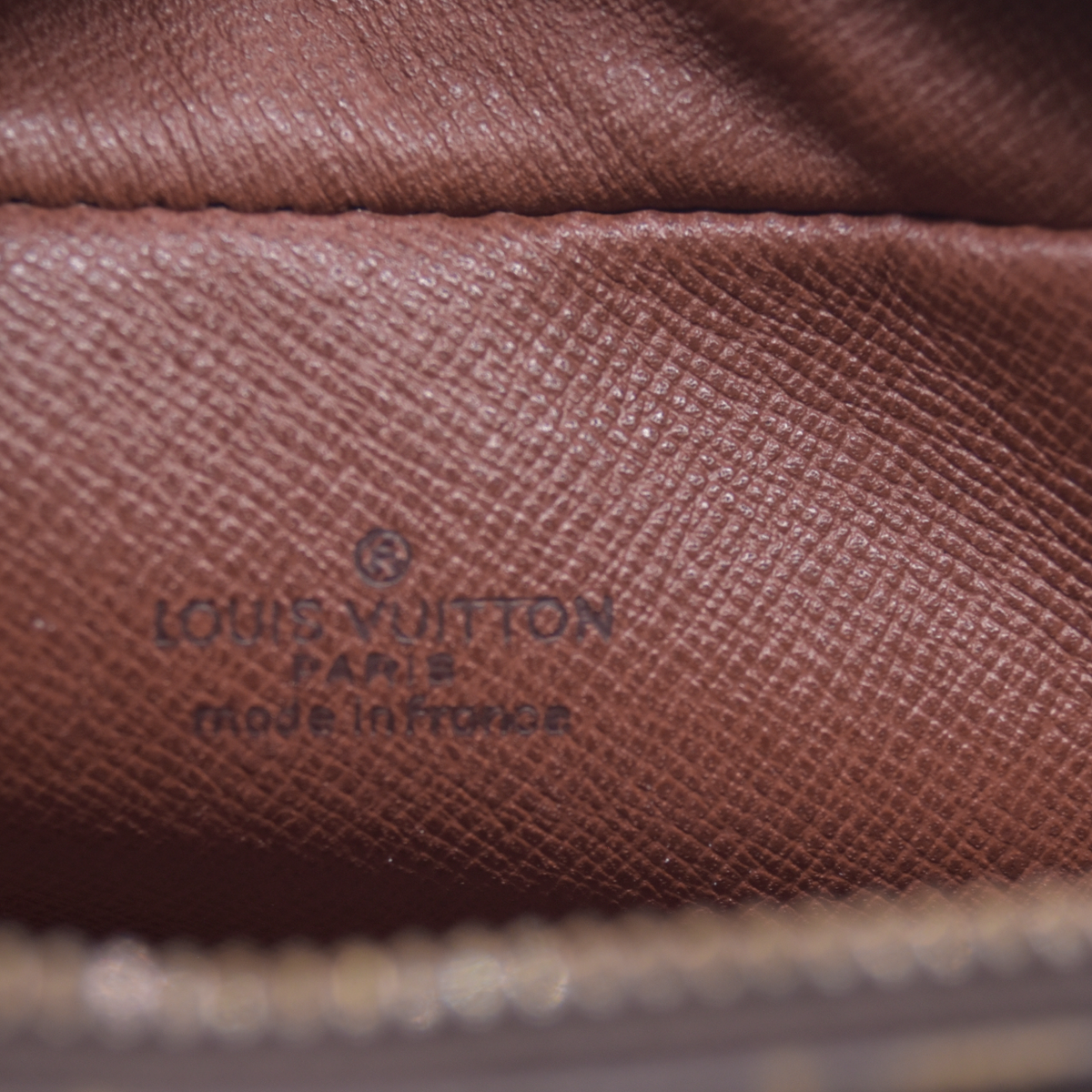 $600 1988 Louis Vuitton Monogram Compiegne 23 Toiletries 881TH