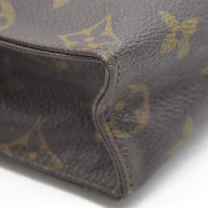 LOUIS VUITTON Posh Toilette 26 Monogram Pouch  844