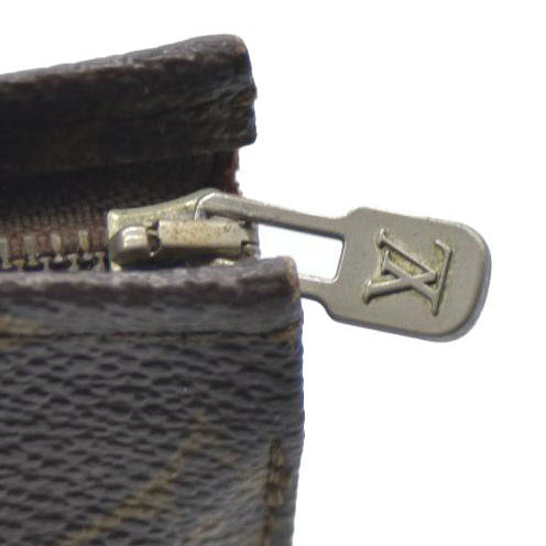 LOUIS VUITTON Posh Toilette 26 Monogram Pouch  844