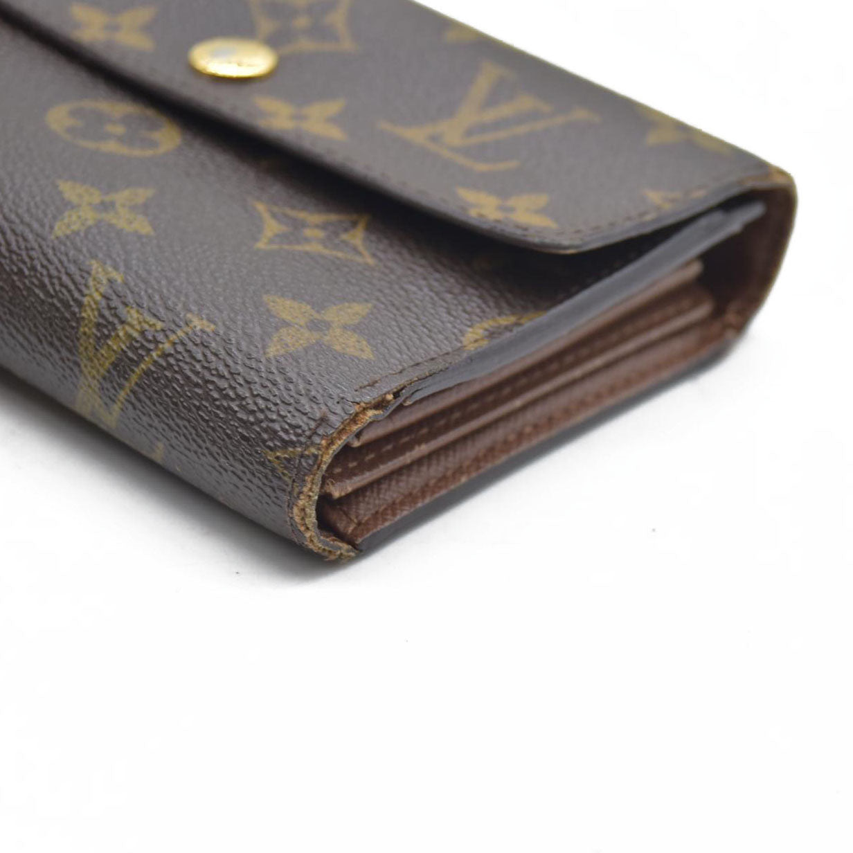 AUCTION $610 LOUIS VUITTON Monogram Alexandra Trifold Wallet CA0097