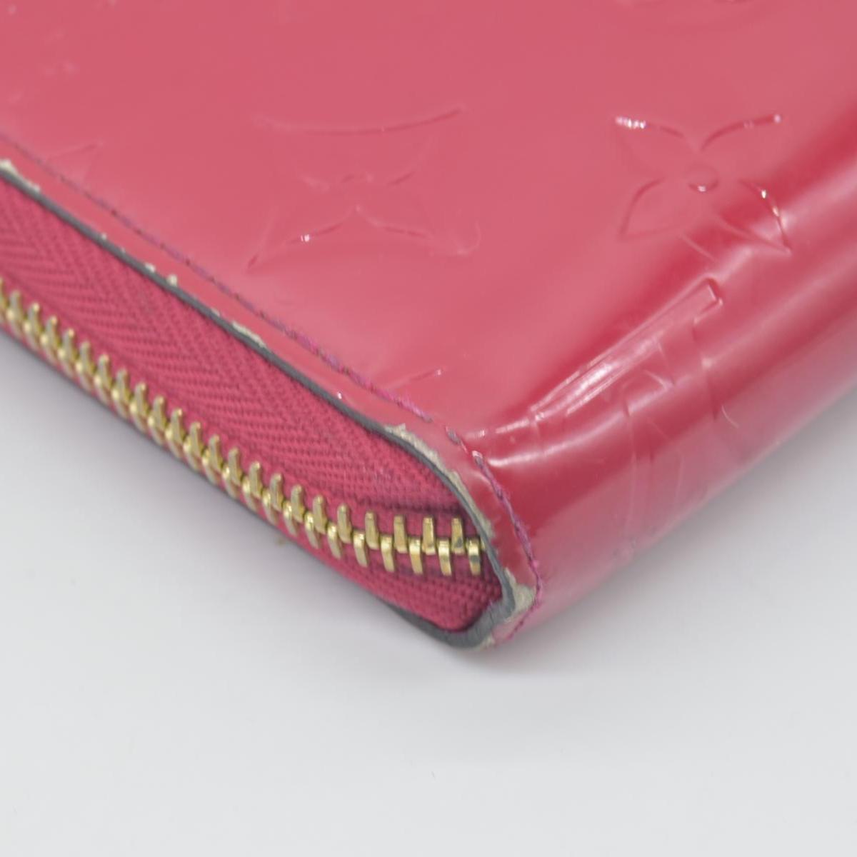 $1060 Louis Vuitton 2012 Vernis Patent Leather Zippy Wallet