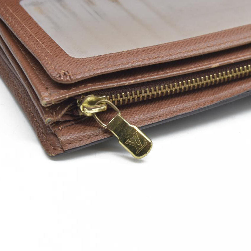 AUCTION $610 LOUIS VUITTON Monogram Alexandra Trifold Wallet CA0097