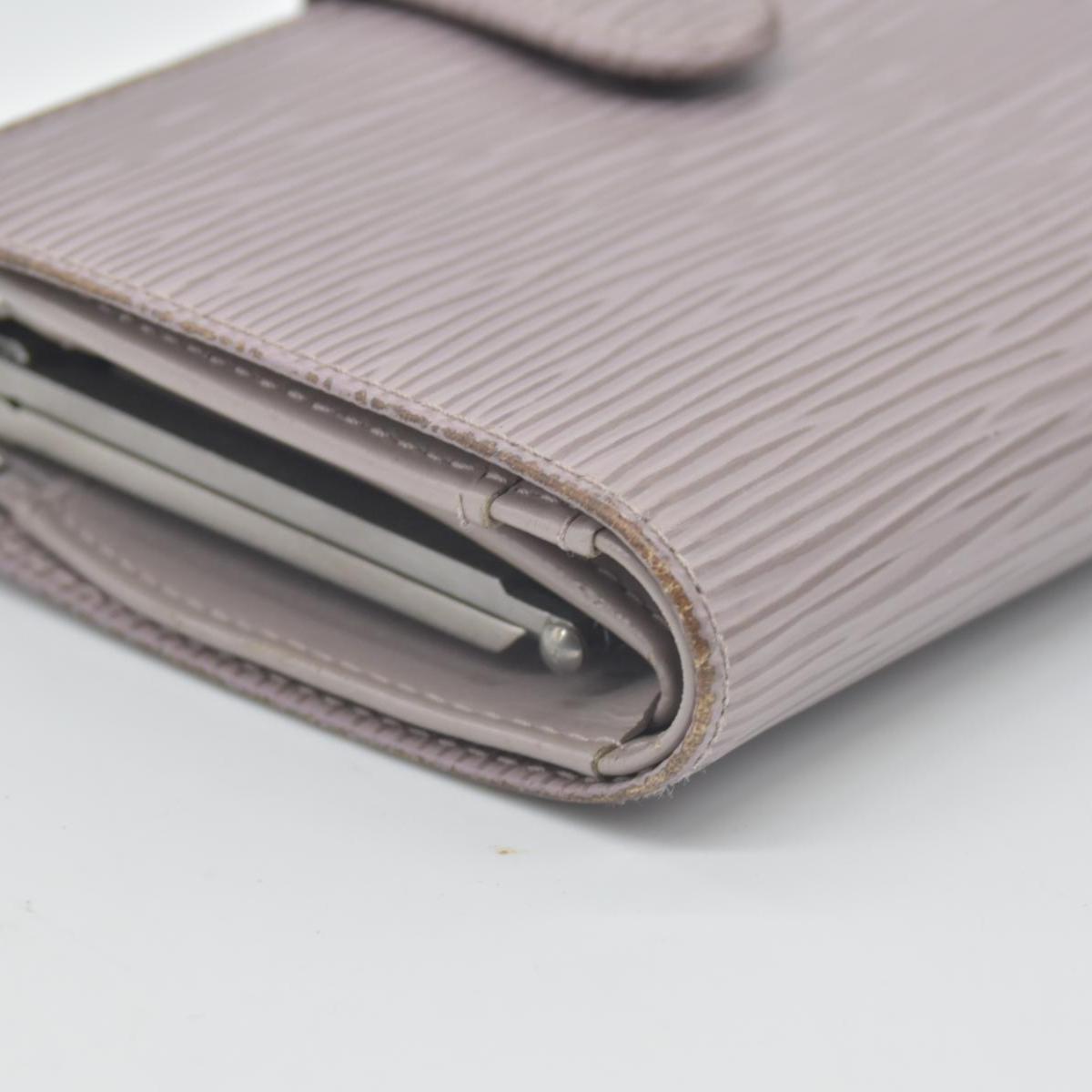 $935 Louis Vuitton Epi Leather French Kisslock Wallet Purse