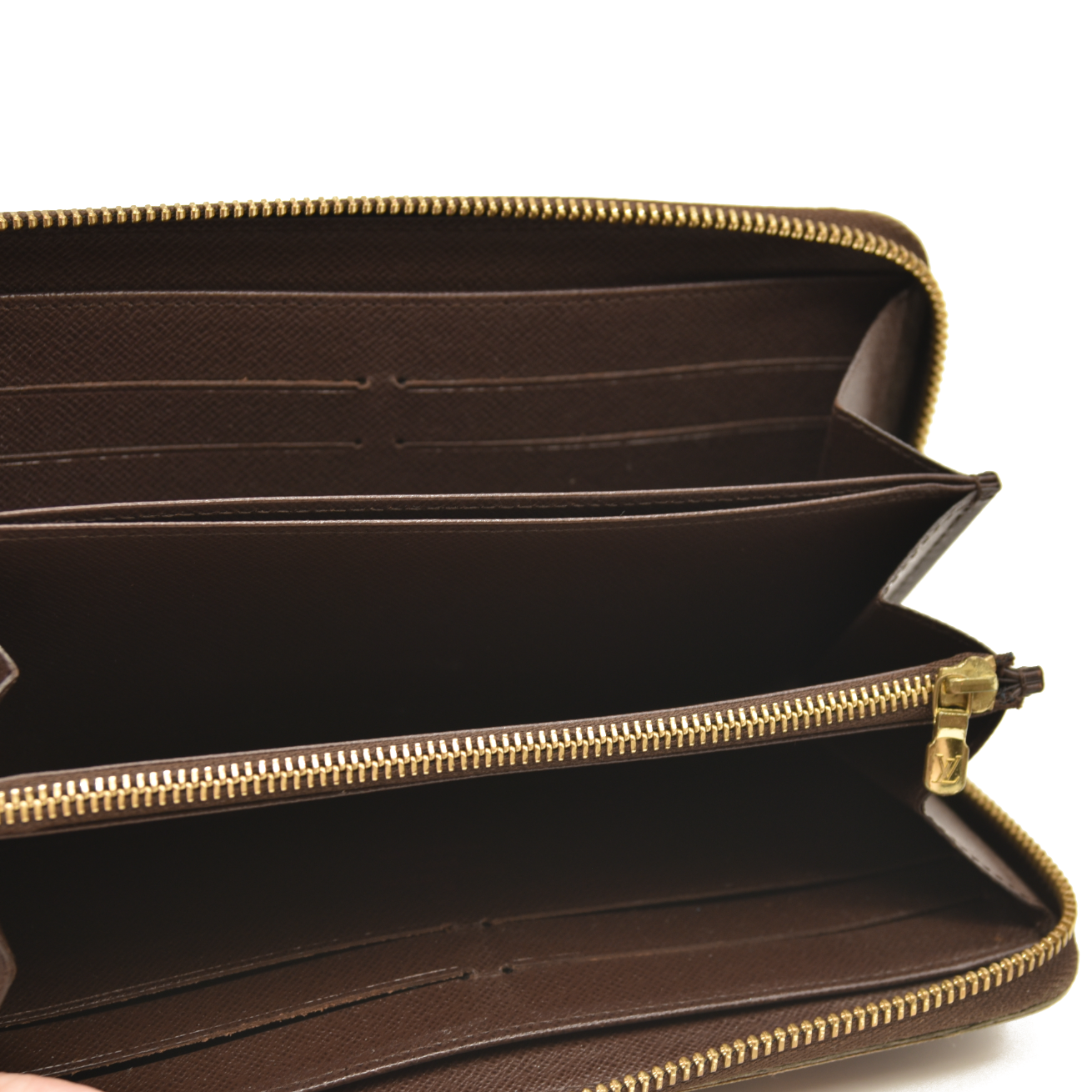 Louis Vuitton  Damier Ebene Zippy Wallet MI3192