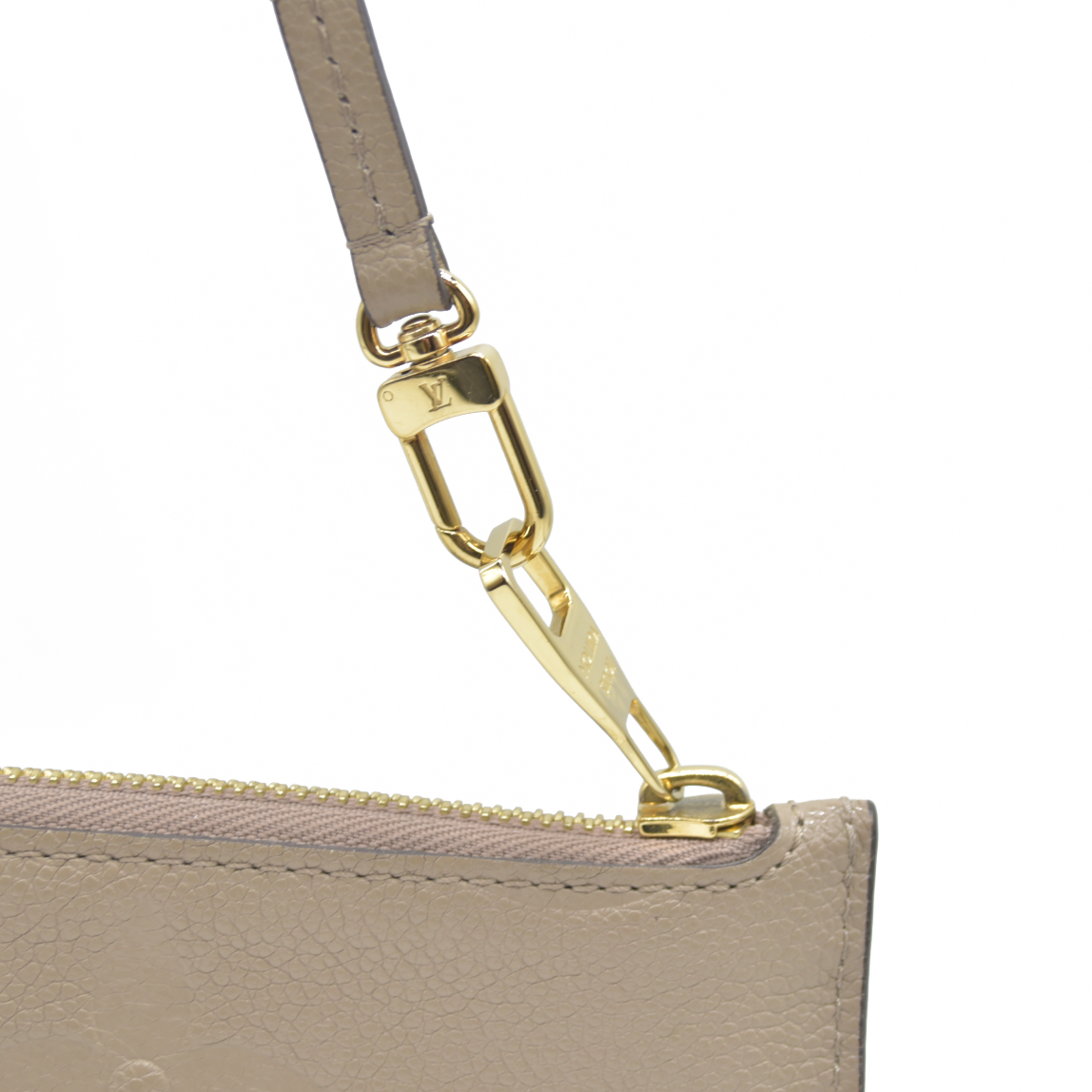 LOUIS VUITTON Empreinte Monogram Giant Neverfull MM Pochette Tourterelle