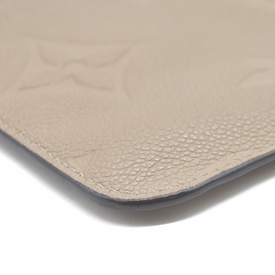 LOUIS VUITTON Empreinte Monogram Giant Neverfull MM Pochette Tourterelle