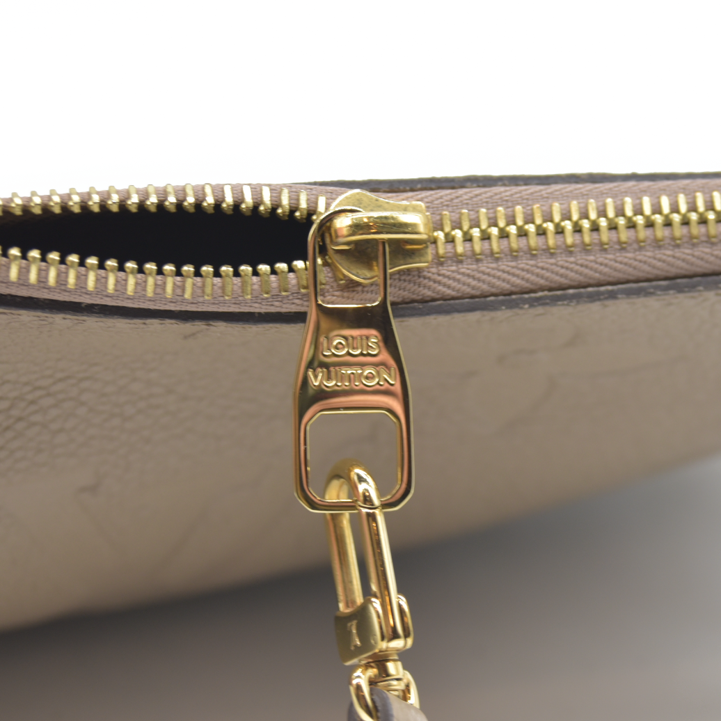 LOUIS VUITTON Empreinte Monogram Giant Neverfull MM Pochette Tourterelle