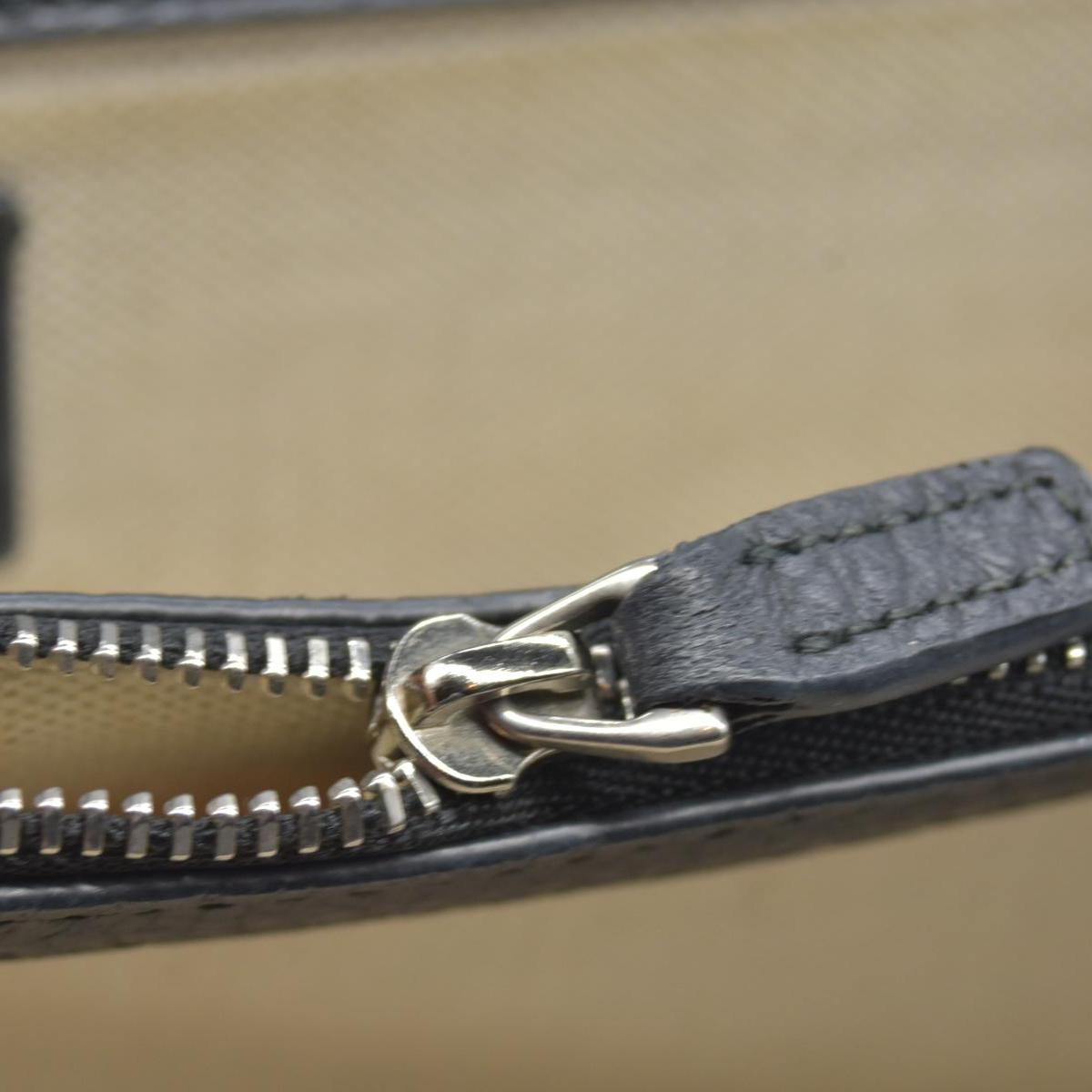 $3350 Gucci Pebbled Calfskin Small Dionysus Shoulder Bag Black