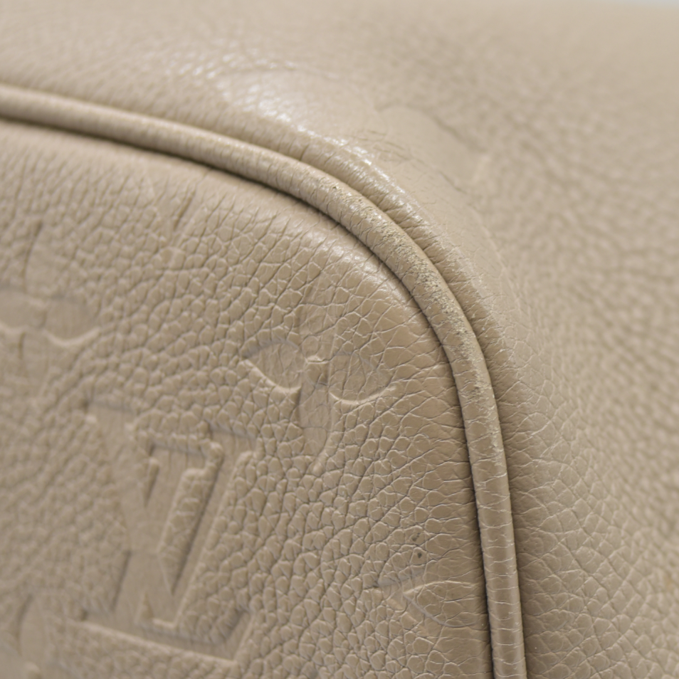 AUCTION $2710 Louis Vuitton  Empreinte Monogram Giant Neverfull MM Tourterelle Tote