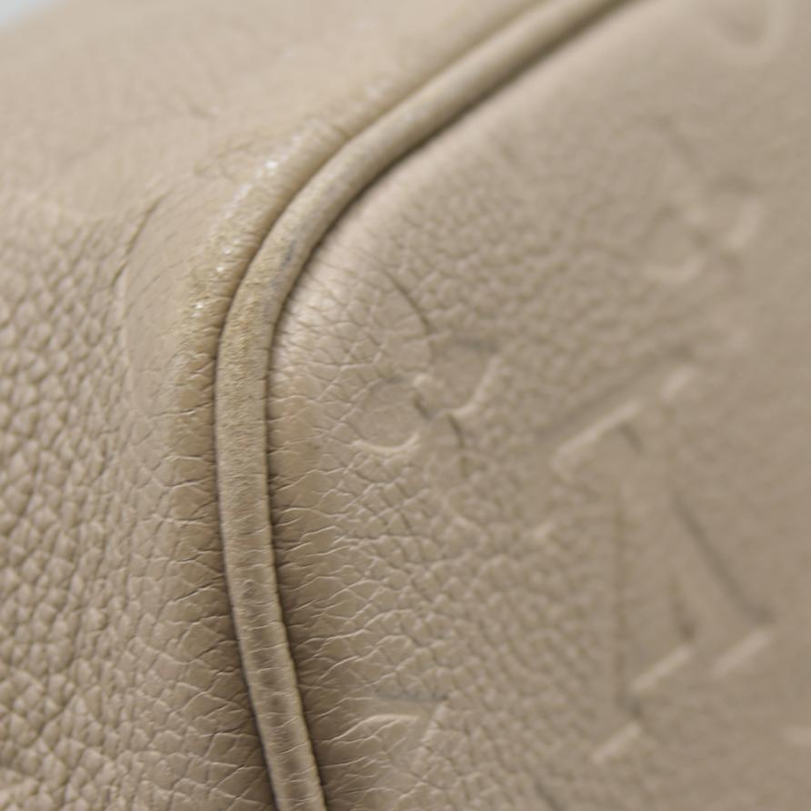 AUCTION $2710 Louis Vuitton  Empreinte Monogram Giant Neverfull MM Tourterelle Tote