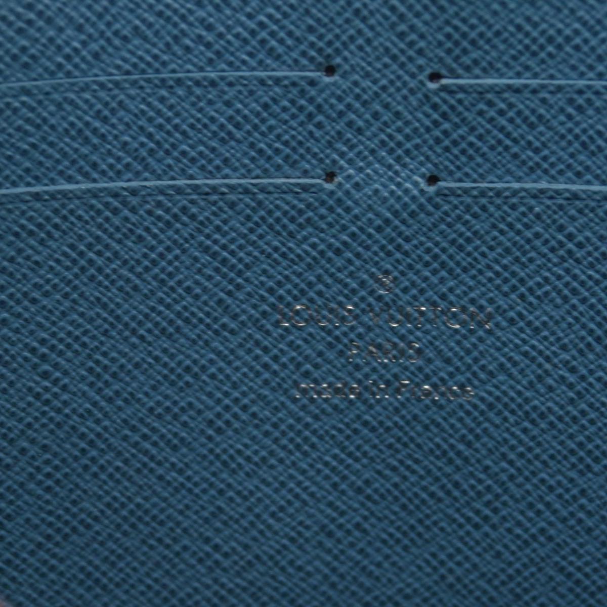 $1280 2017 Louis Vuitton Pochette Voyage Limited Edition Eclipse Epi Leather MM TA3187