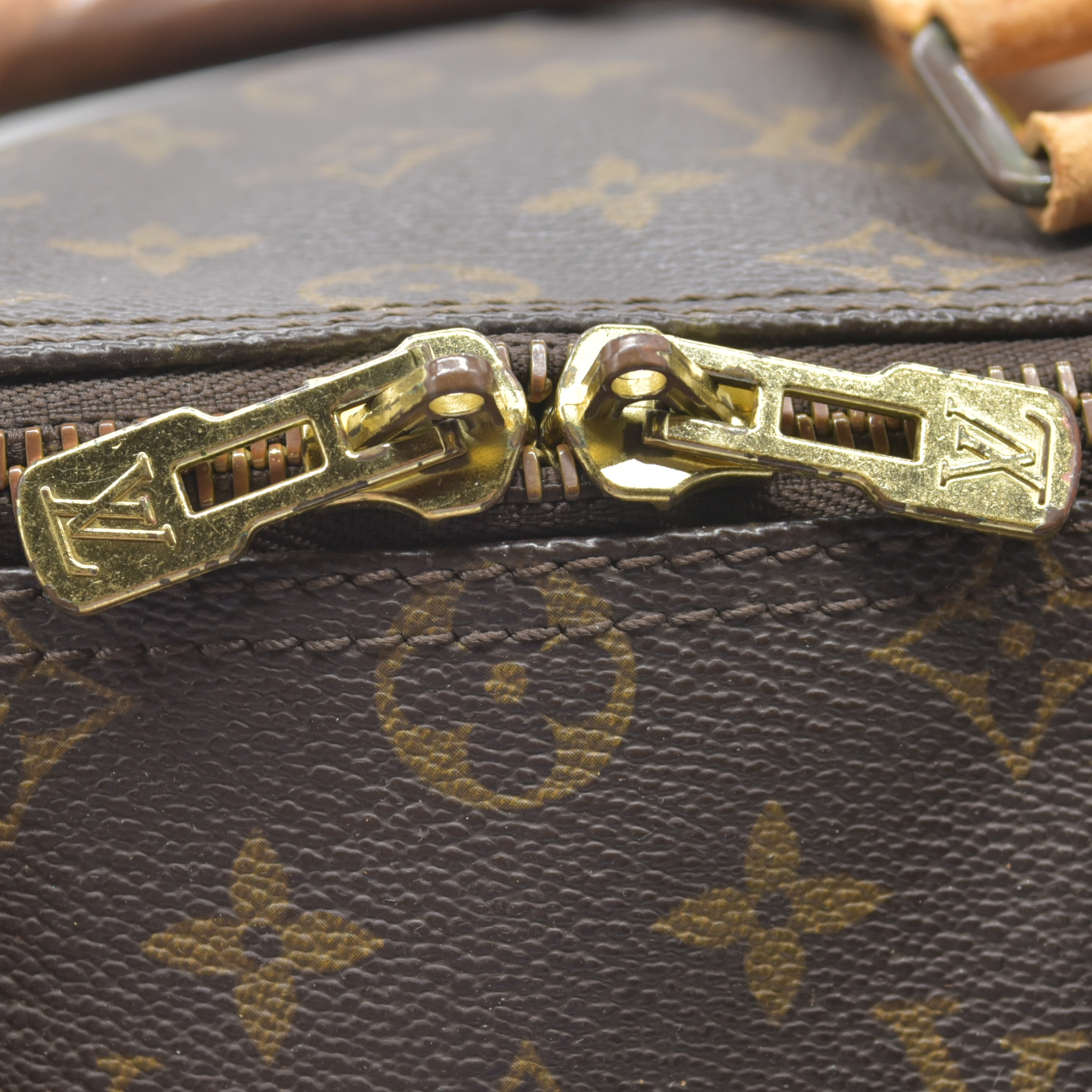 $2750 1985 Louis Vuitton Monogram Keepall Bandouliere 50 SD851