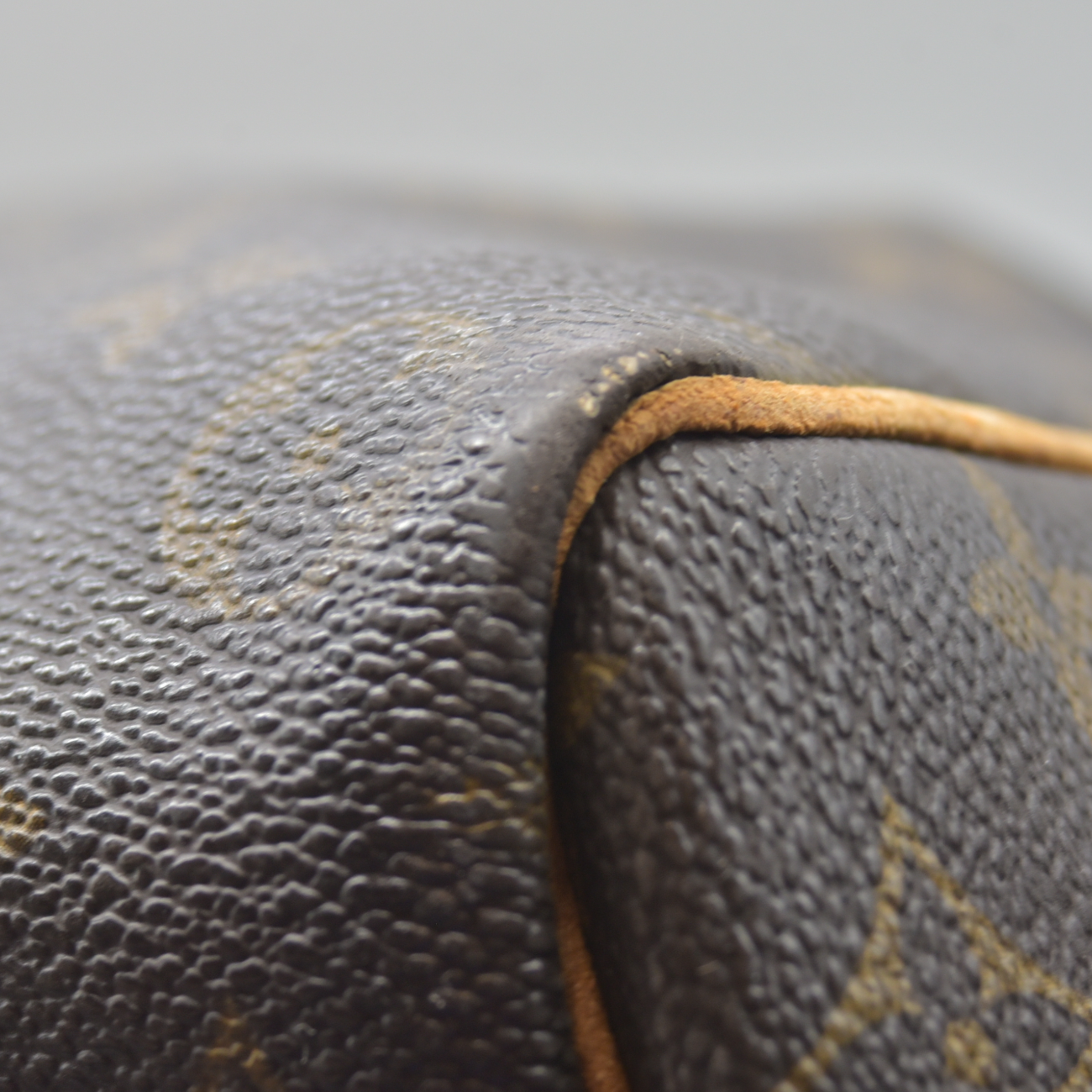 $2750 1985 Louis Vuitton Monogram Keepall Bandouliere 50 SD851