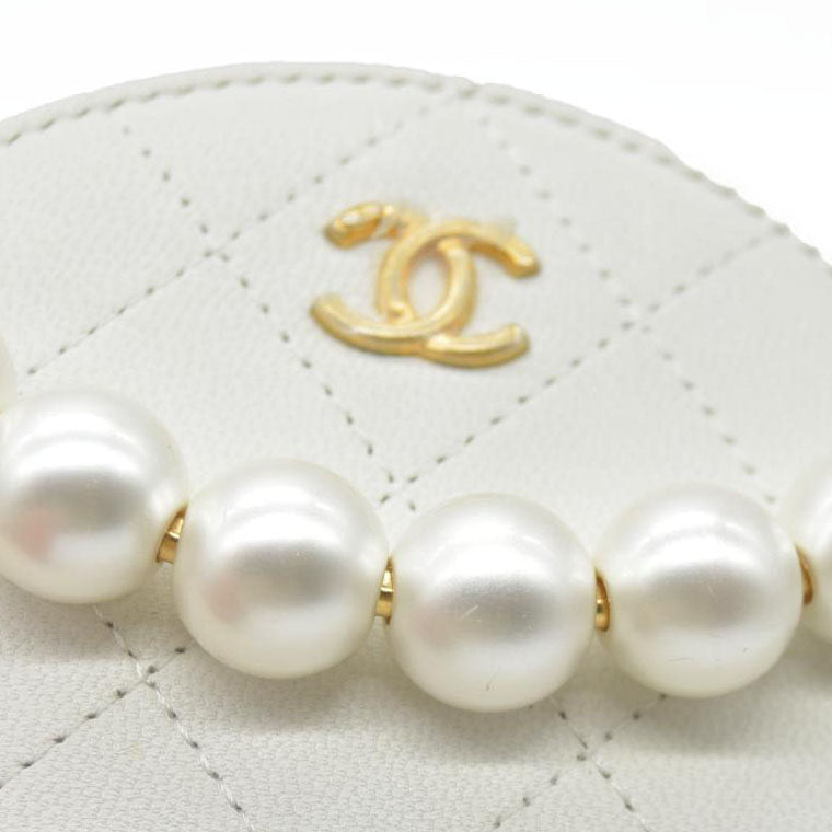 $3100 Chanel Lambskin Quilted Pearl Round Clutch With Chain White 29 2020