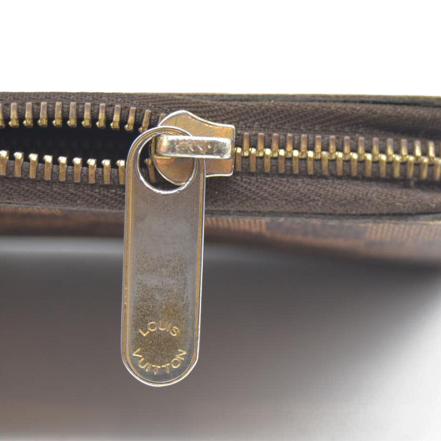 AUCTION $915 Louis Vuitton Damier Ebene Zippy Wallet CA2136