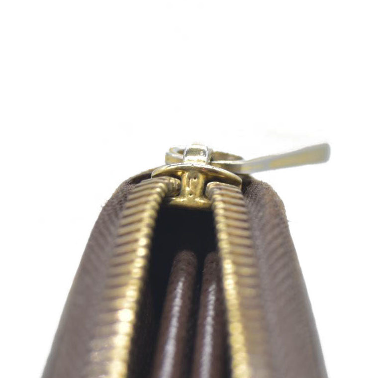AUCTION $915 Louis Vuitton Damier Ebene Zippy Wallet CA2136