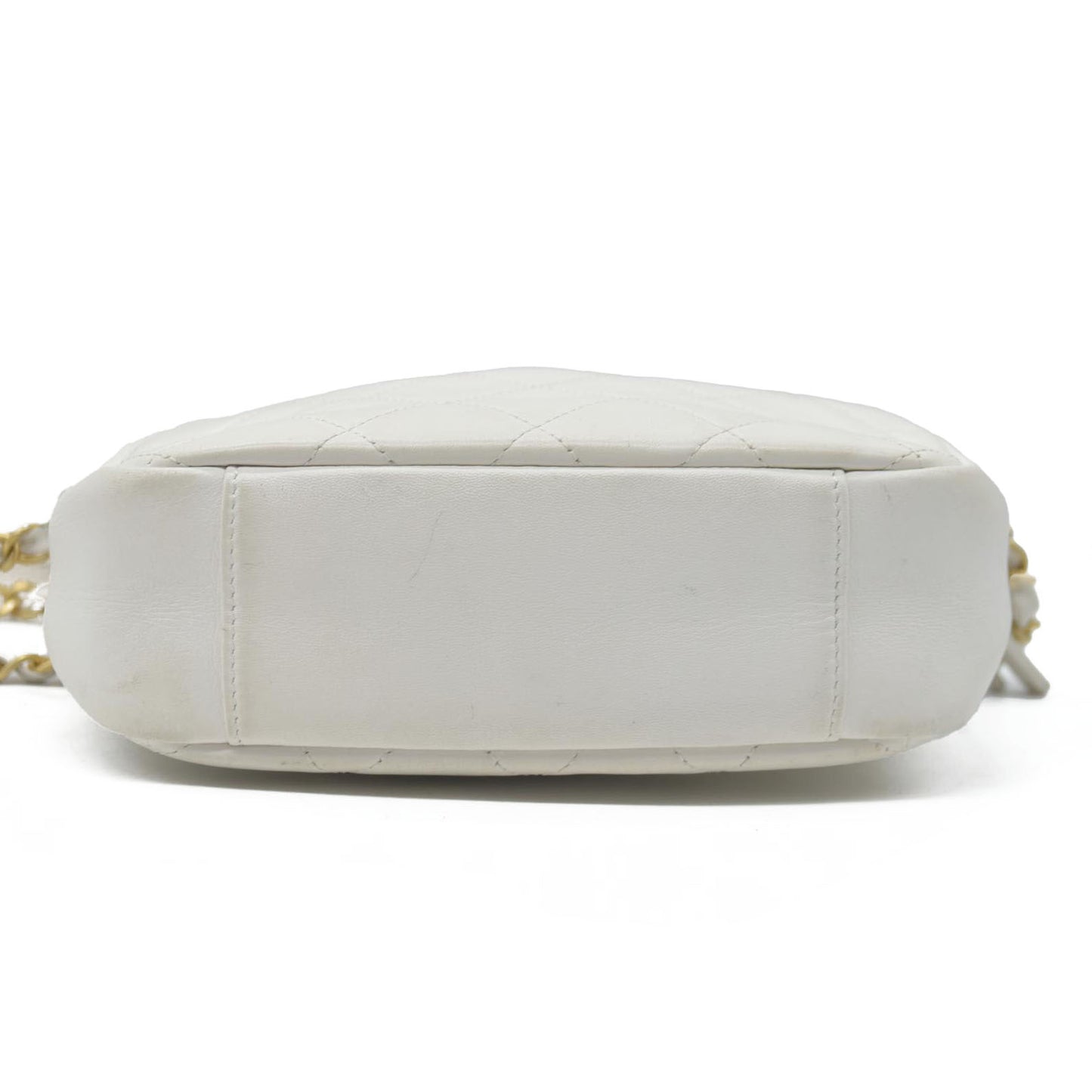 $4100 Chanel Calfskin Quilted Enchained Camera Case Bag White 2020