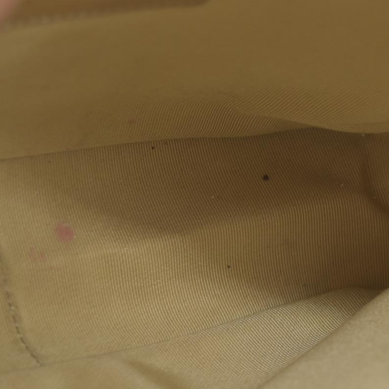 $4100 Chanel Calfskin Quilted Enchained Camera Case Bag White 2020