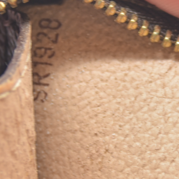 Louis Vuitton Monogram Cosmetics Pouch PM SR1928