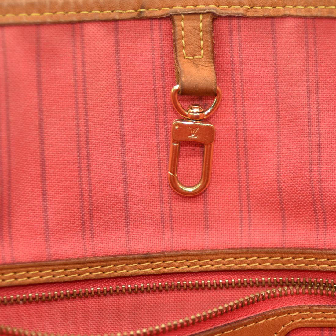 Louis Vuitton  Monogram V Neverfull MM Grenade