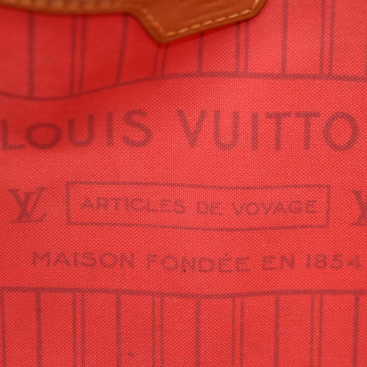 Louis Vuitton  Monogram V Neverfull MM Grenade