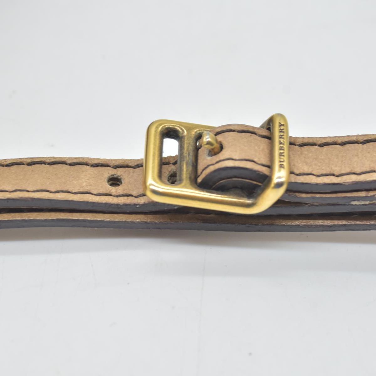 $990 Burberry  Leather Fold Over Wristlet Clutch CONSIGNMENT