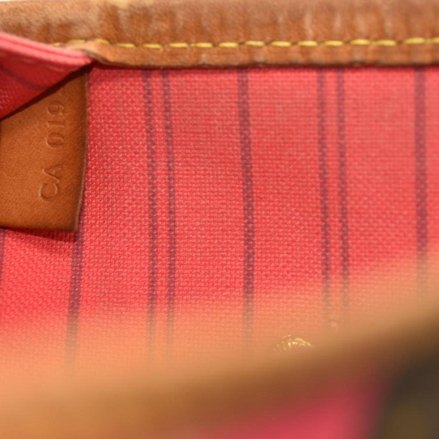 Louis Vuitton  Monogram V Neverfull MM Grenade