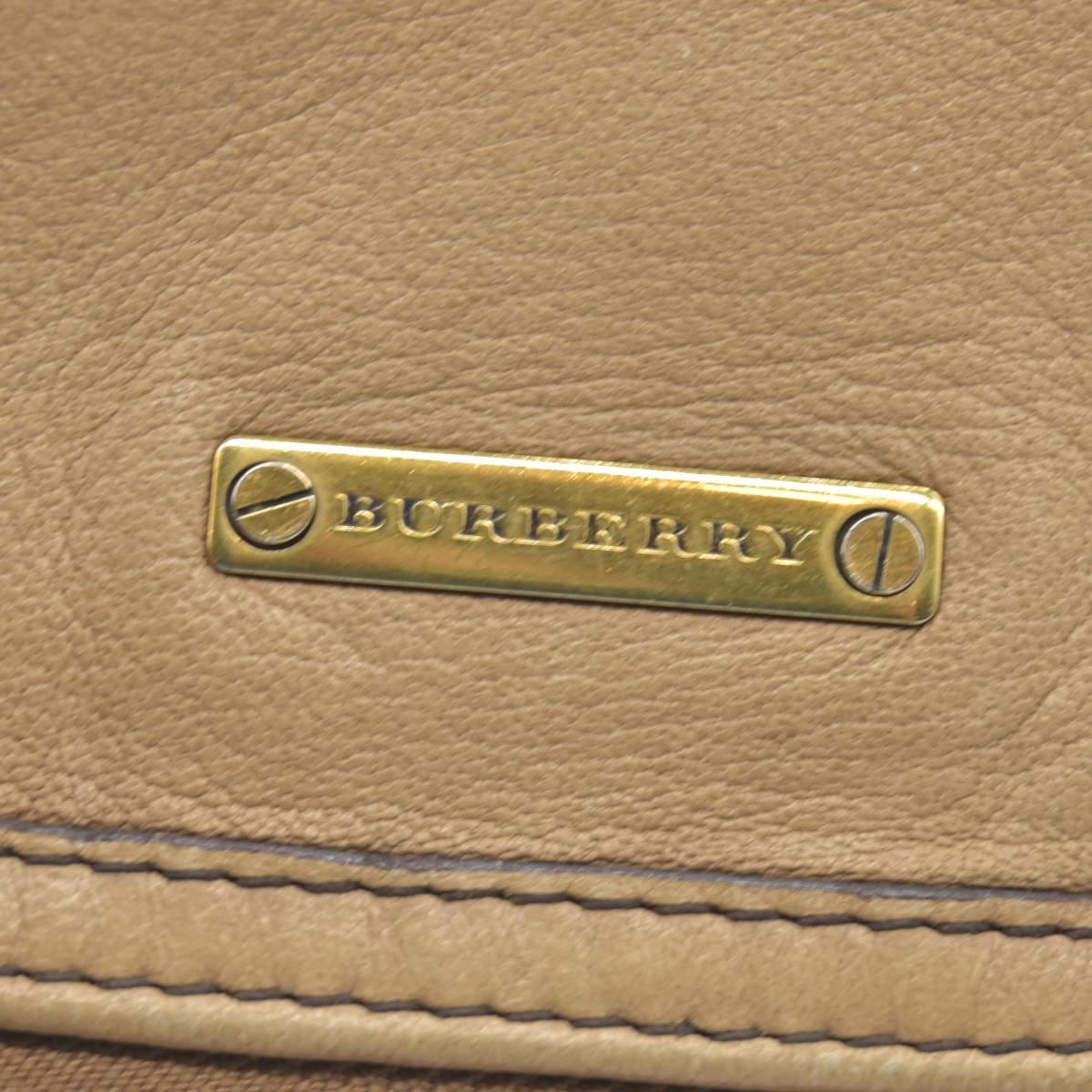 $990 Burberry  Leather Fold Over Wristlet Clutch CONSIGNMENT